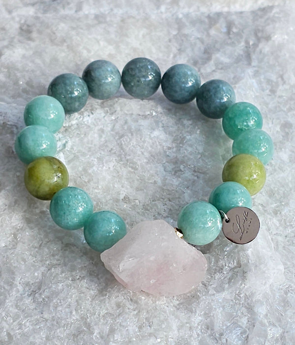 12mm Natural Mixed Green Agate Stone Bracelet with Rough Clear Quartz Stone