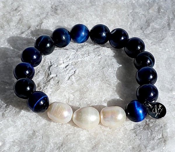 12mm Natural Beads Blue Tiger Eye Bracelet with Bewa Freshwater Pearls