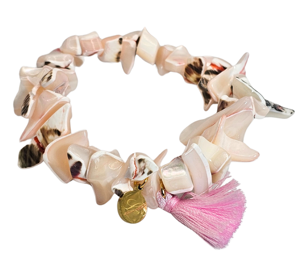 Mother of Pearl Chips Bracelet With Tassel