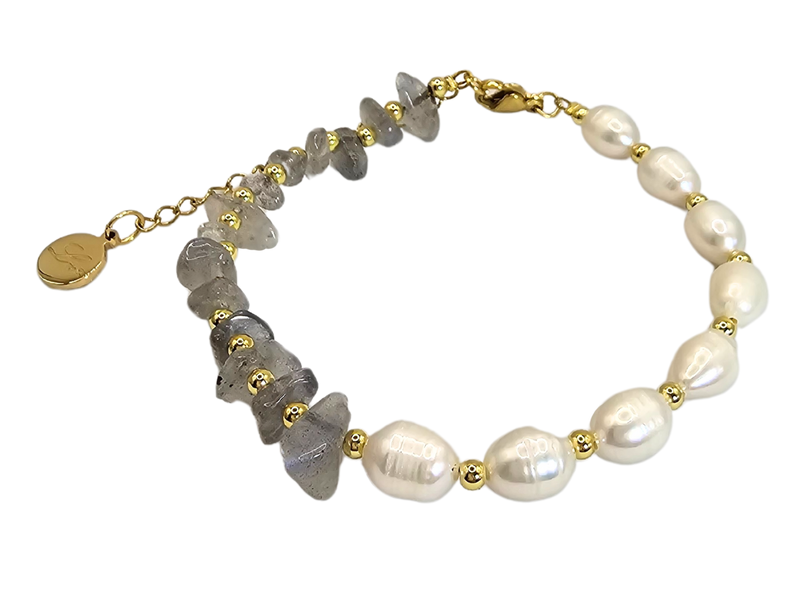 Dainty Baroque Freshwater Pearl With Quartz Crystal Stone Bracelet