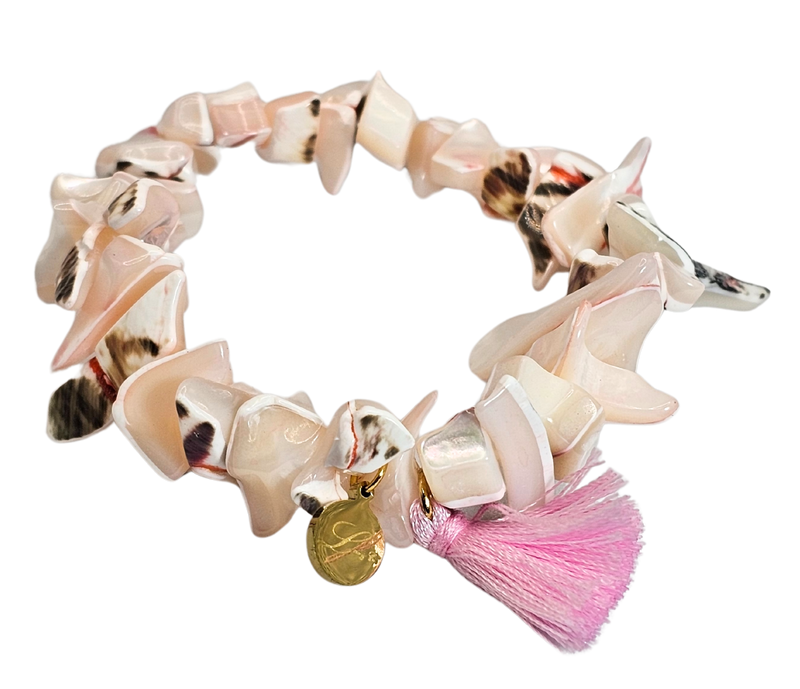 Mother of Pearl Chips Bracelet With Tassel